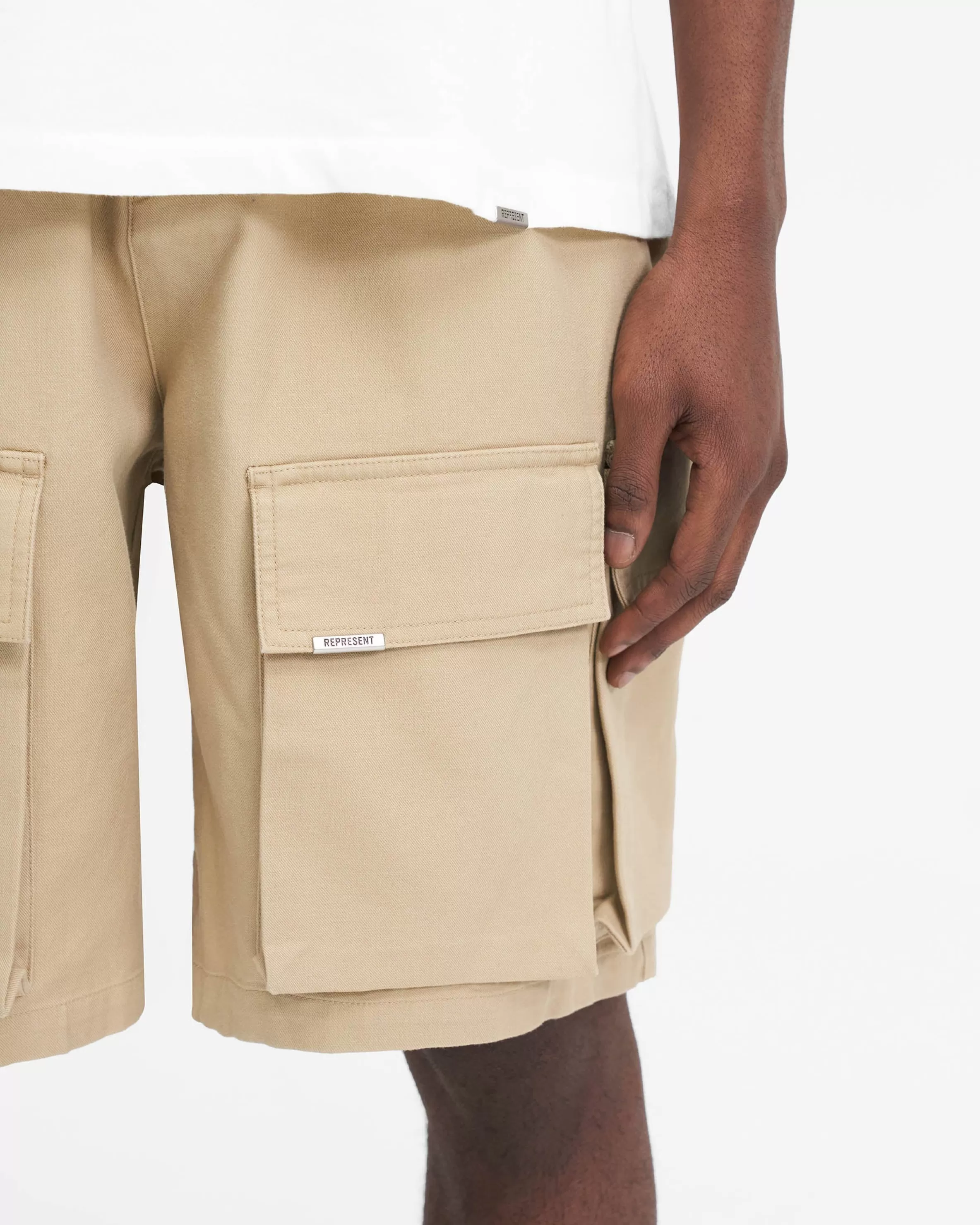 baggy_cotton_cargo_short__sandstone_5.webp Baggy Cotton Cargo Short -^Represent Cheap