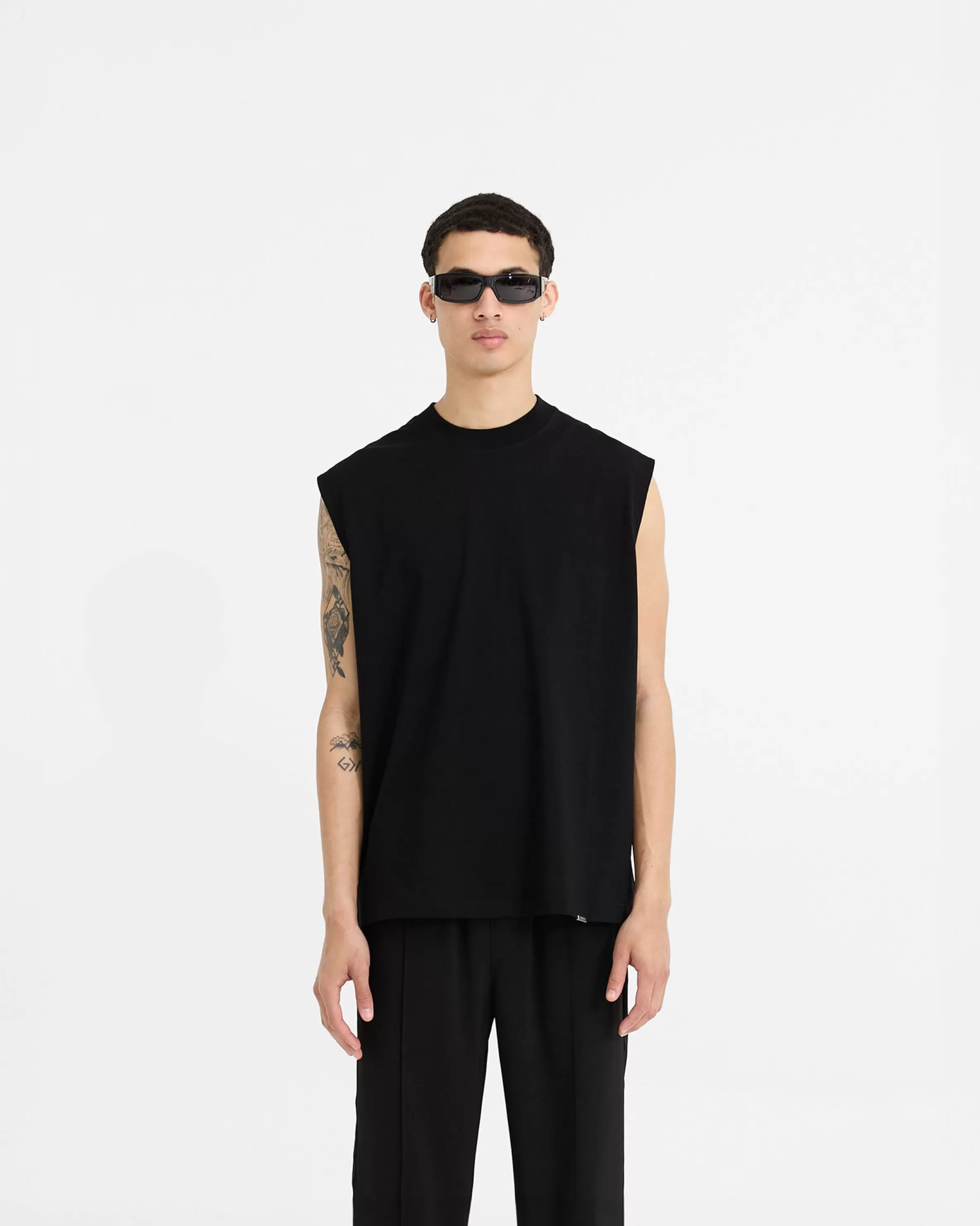 initial_boxy_tank__black_2.webp Initial Boxy Tank -^Represent Cheap