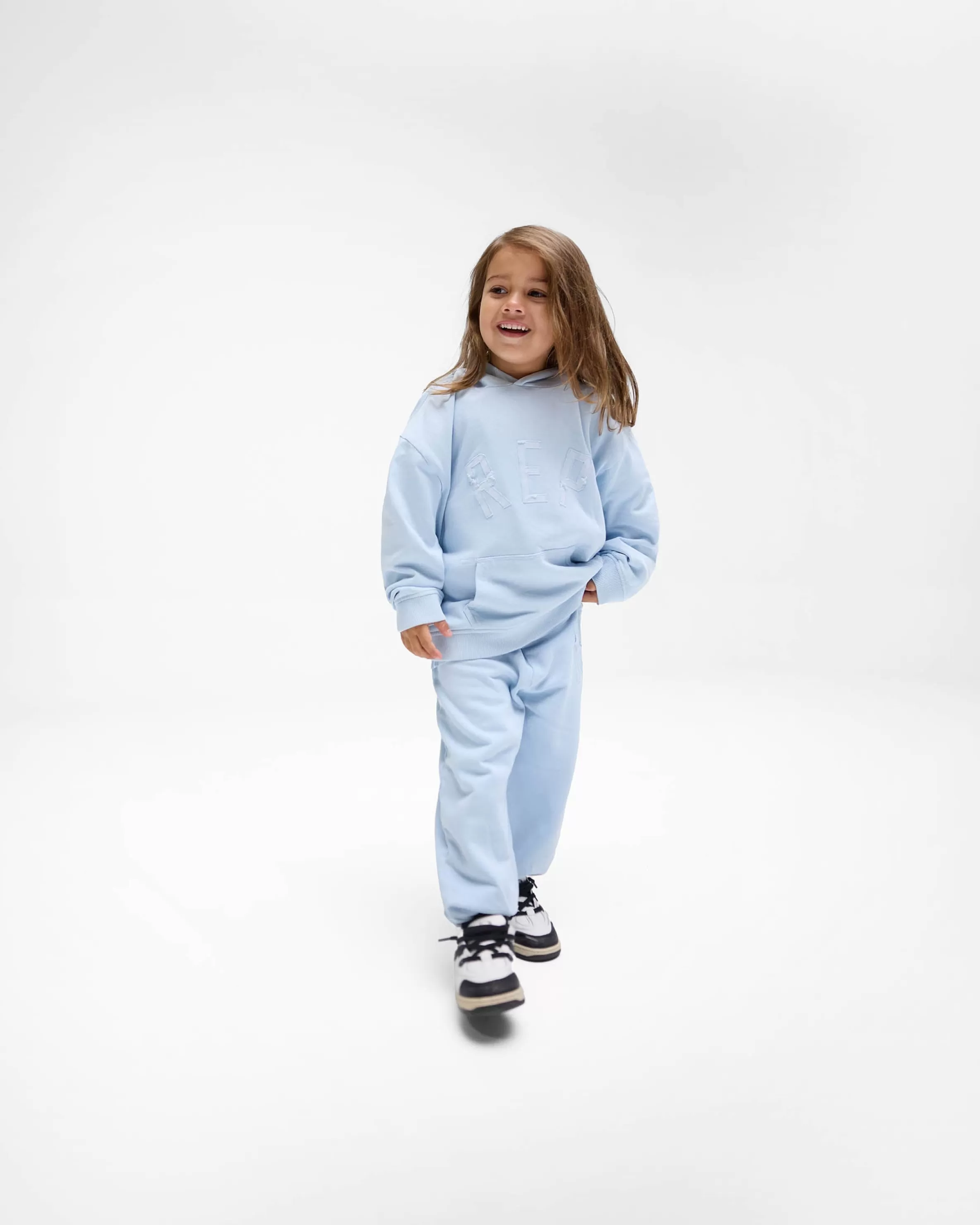 mini_rep_applique_sweatpants__powder_blue_4.webp Mini Rep Applique Sweatpants - Powder Blue^Represent Outlet
