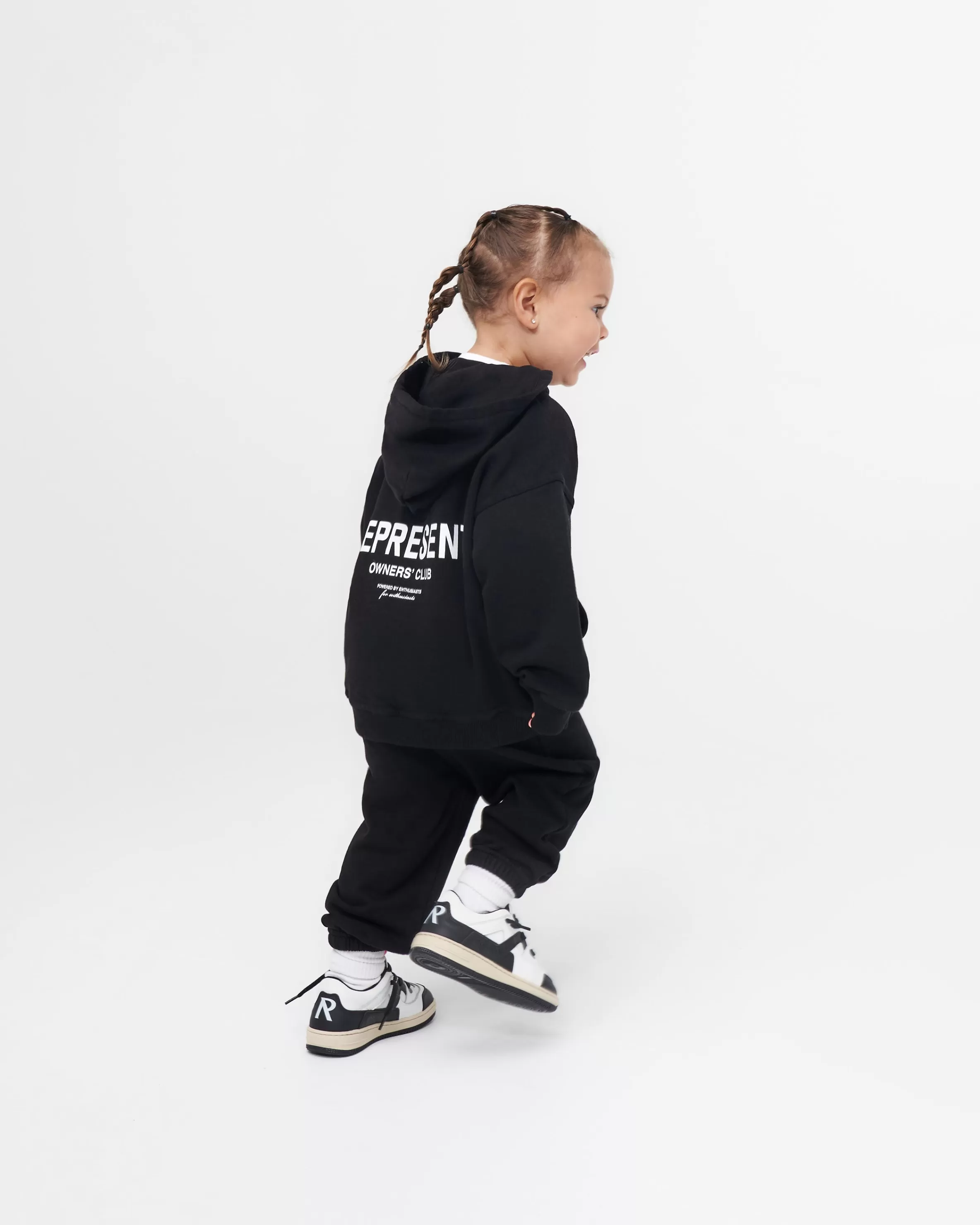 represent_mini_owners_club_sweatpants__black_3.webp Mini Owners Club Sweatpants -^Represent New