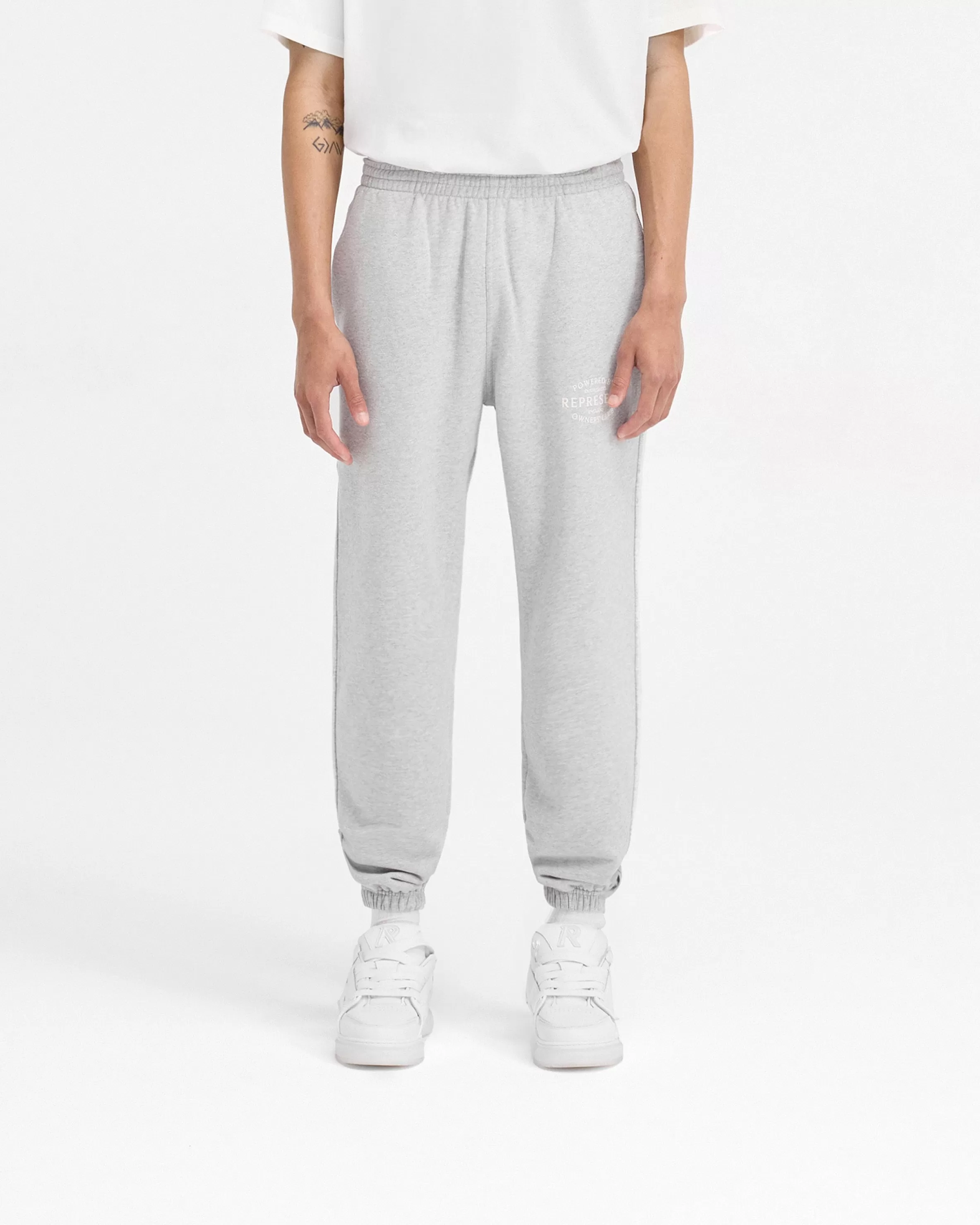 represent_owners_club_stamp_sweatpant__ash_grey_2.webp Owners Club Stamp Sweatpant - Ash Grey^Represent Hot