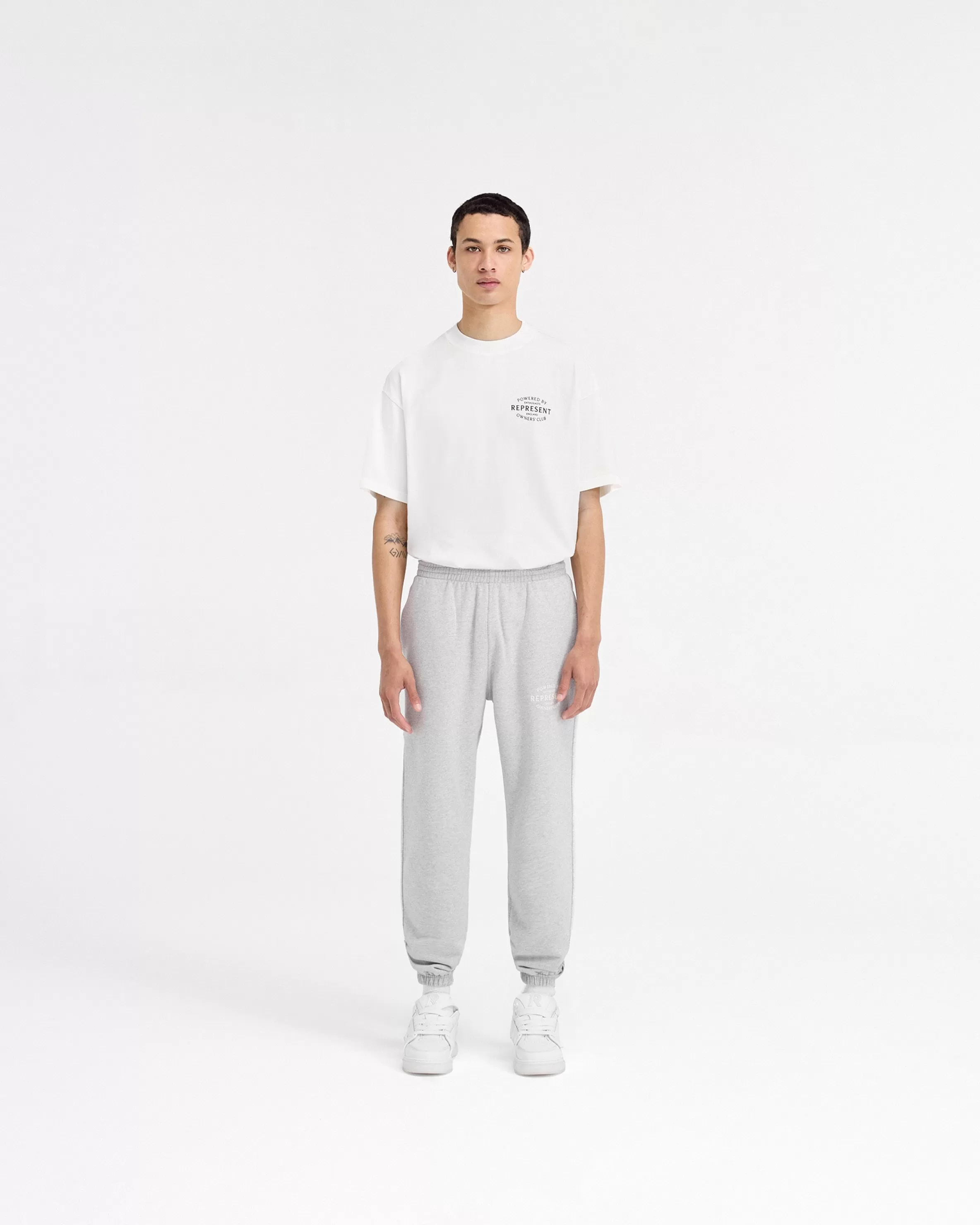 represent_owners_club_stamp_sweatpant__ash_grey_4.webp Owners Club Stamp Sweatpant - Ash Grey^Represent Hot