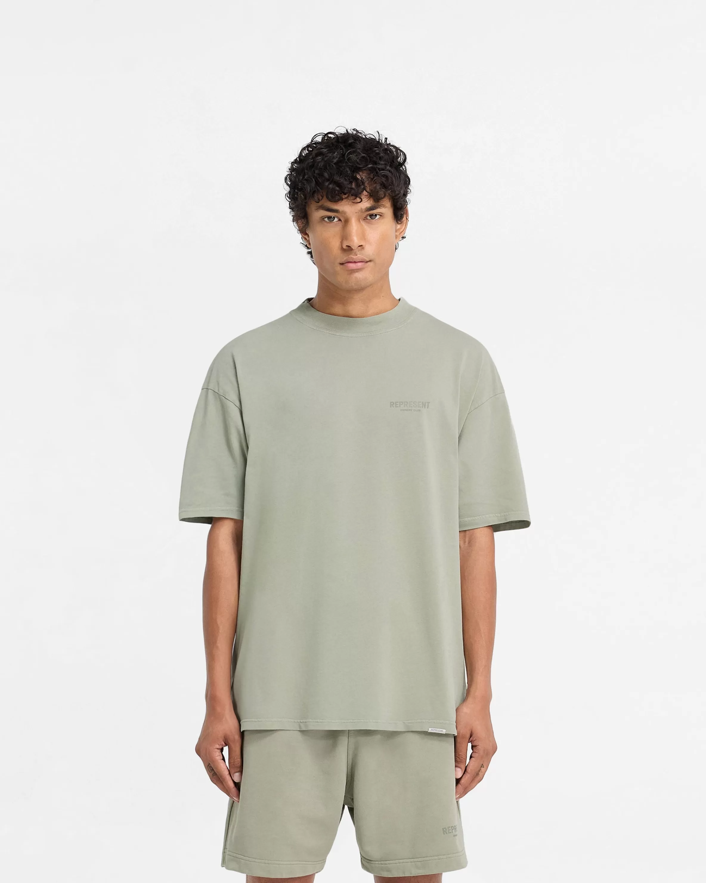 represent_owners_club_tshirt__pastel_green_2.webp Owners Club T-Shirt - Pastel Green^Represent Hot