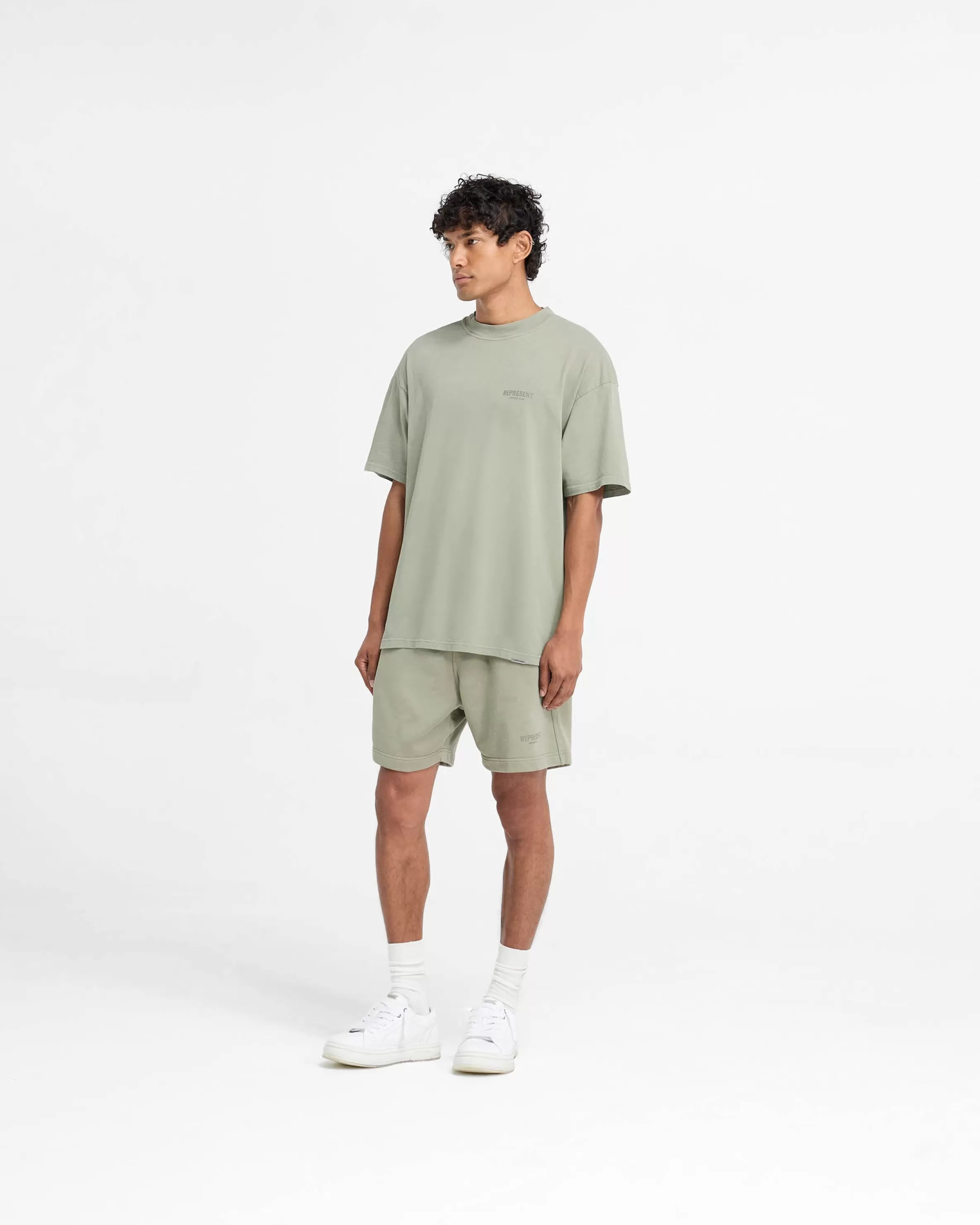 represent_owners_club_tshirt__pastel_green_7.webp Owners Club T-Shirt - Pastel Green^Represent Hot