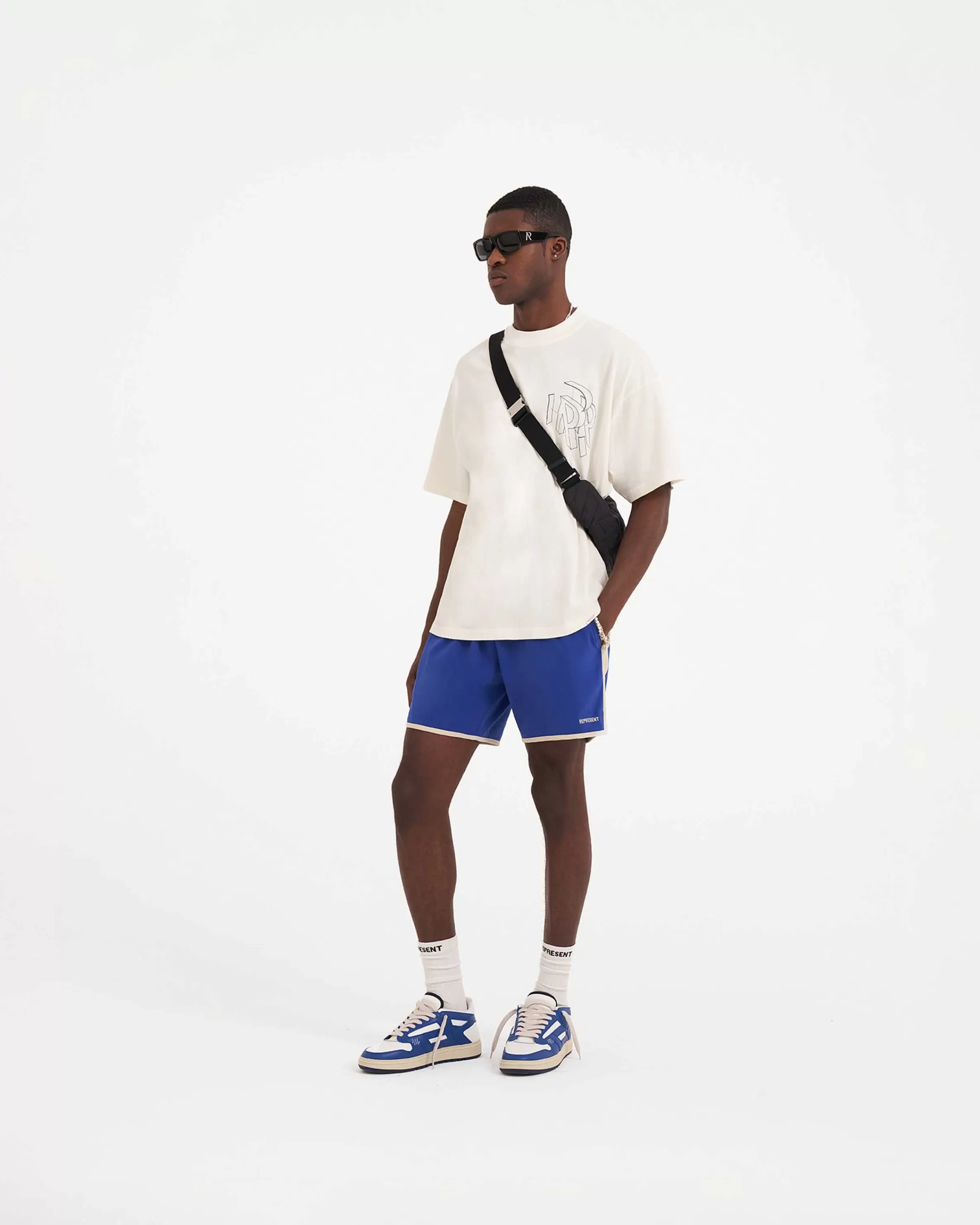 souvenir_shorts__cobalt_5.webp Souvenir Shorts -^Represent Fashion