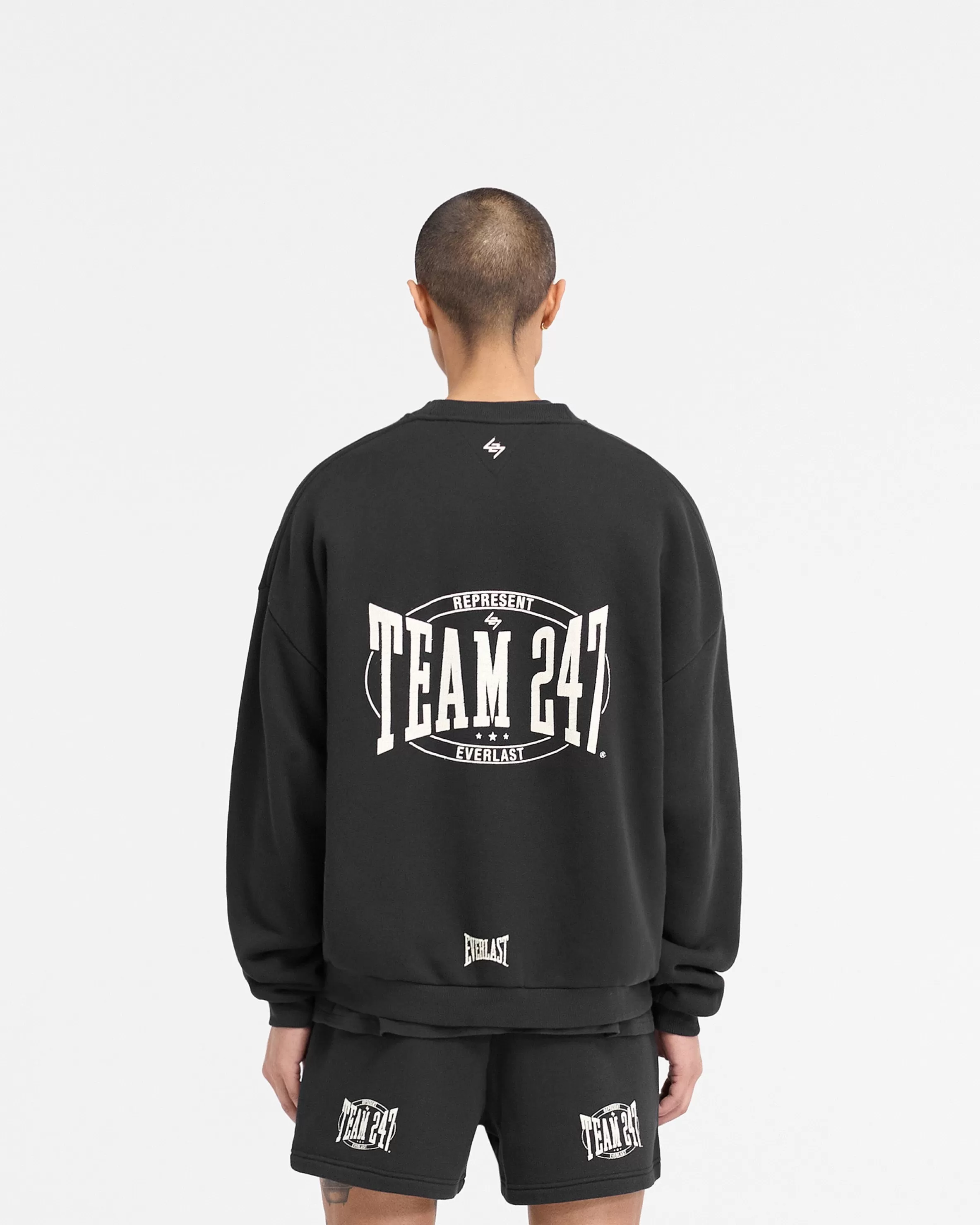 x_everlast_training_camp_boxy_sweater__off_black_4.webp 247 X Everlast Training Camp Boxy Sweater - Off Black^Represent Store